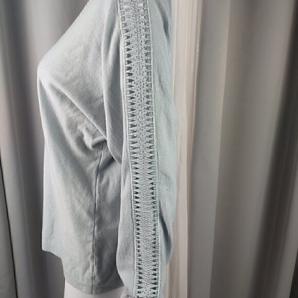 Vila Milano Teal Green Pullover Top. Size Medium - Picture 6 of 12